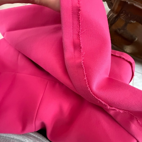 LIKELY
Medallia Mermaid Gown Size 2 - Picture 7 of 8